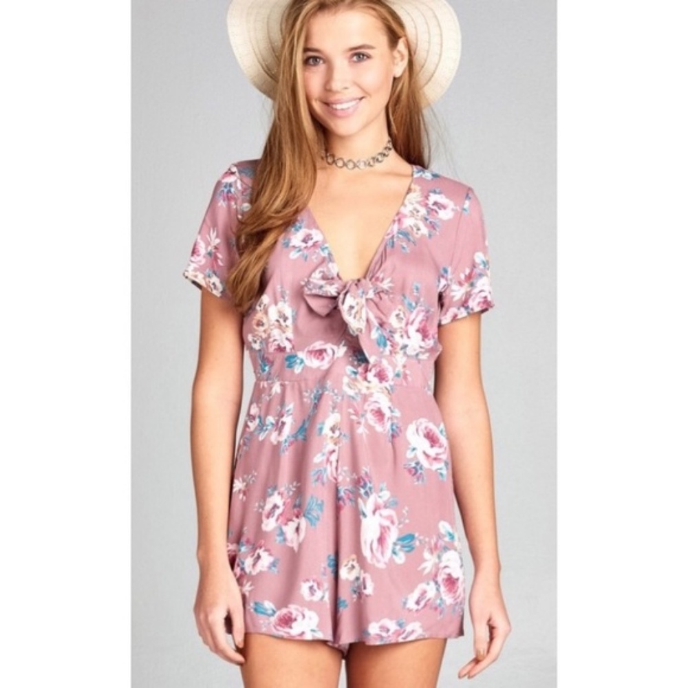 💥TRENDING💥Dusty Mauve Floral Romper - Picture 4 of 5